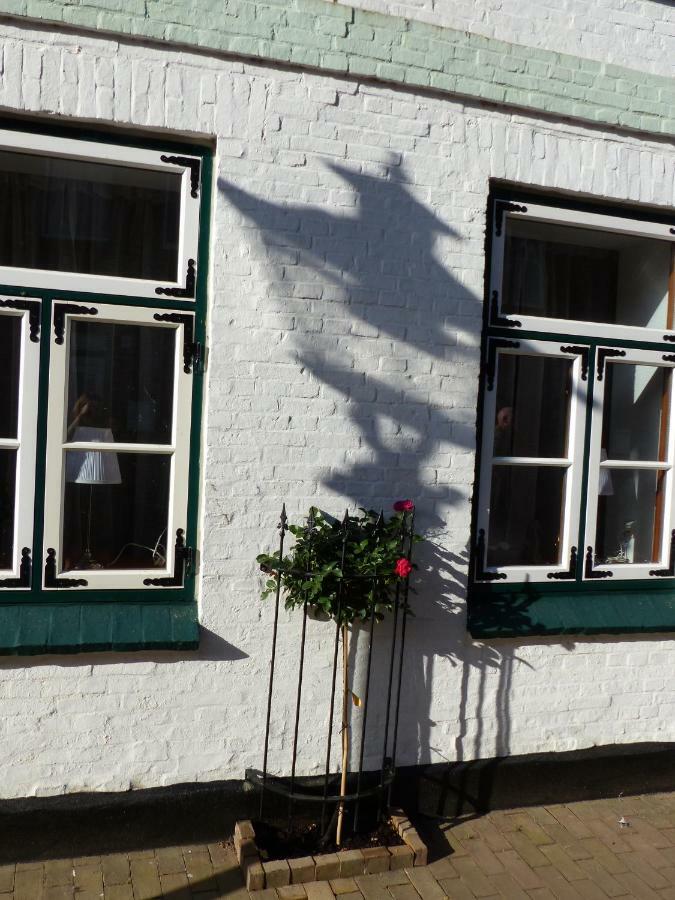 Alter Kraemerladen Von 1732 Friedrichstadt Exteriér fotografie